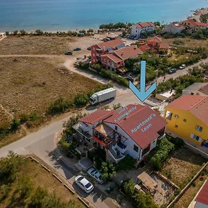 Leon Apartament
